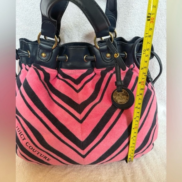 Authentic Juicy Couture Free Style Terry Cloth tote/satchel - Picture 4 of 15